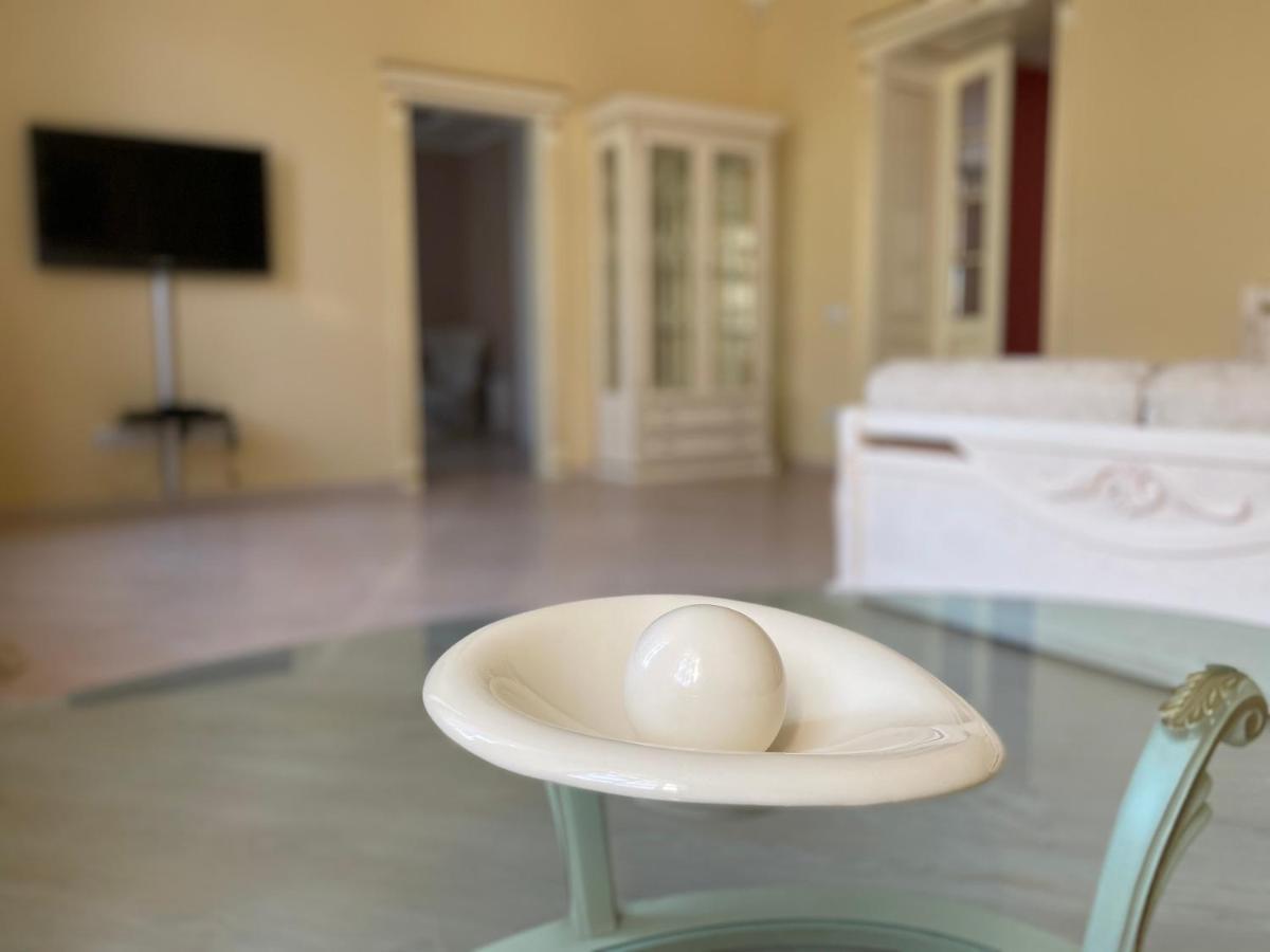 לבוב Grand Apartment מראה חיצוני תמונה
